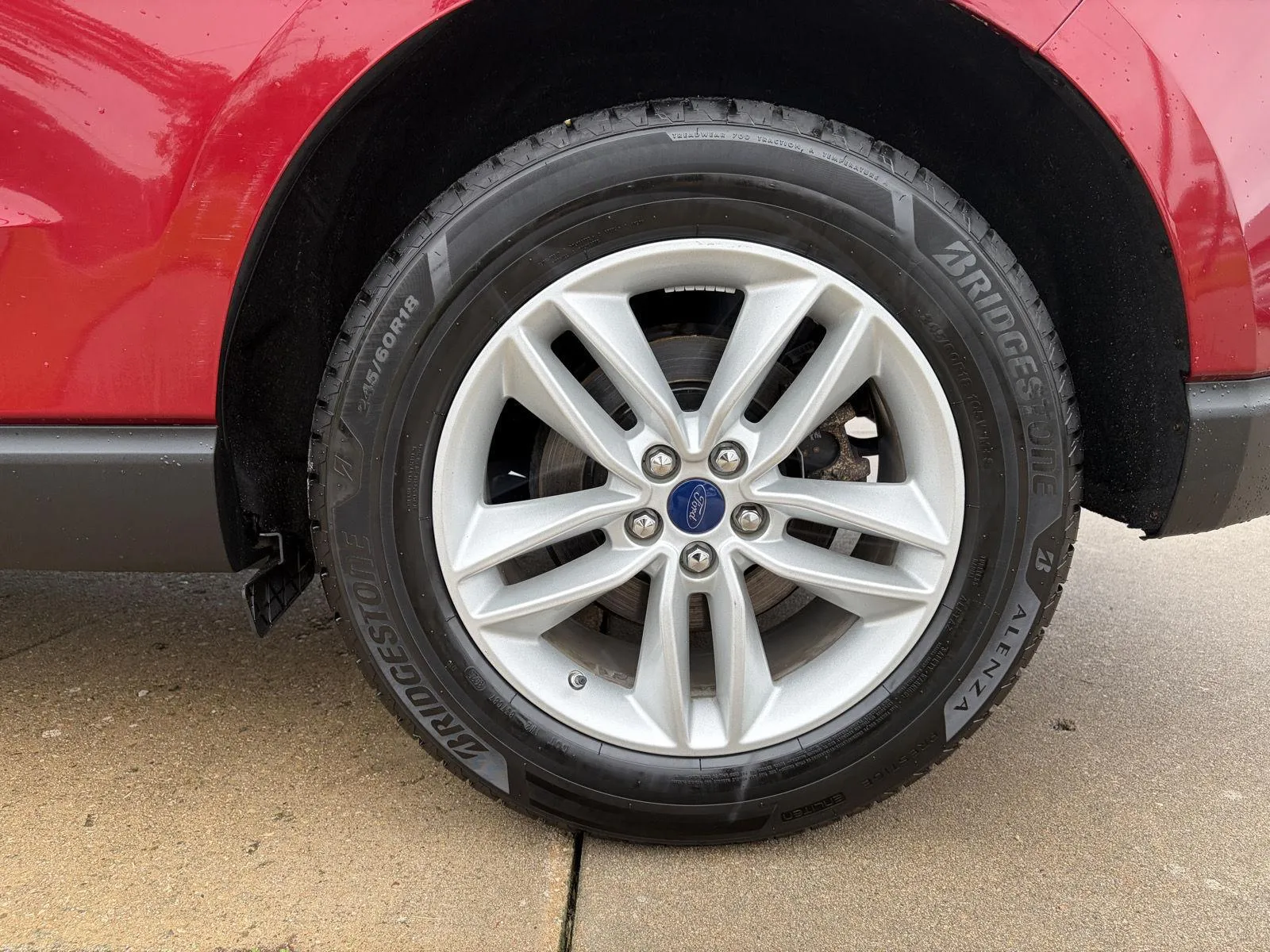 Ford Edge photo 9