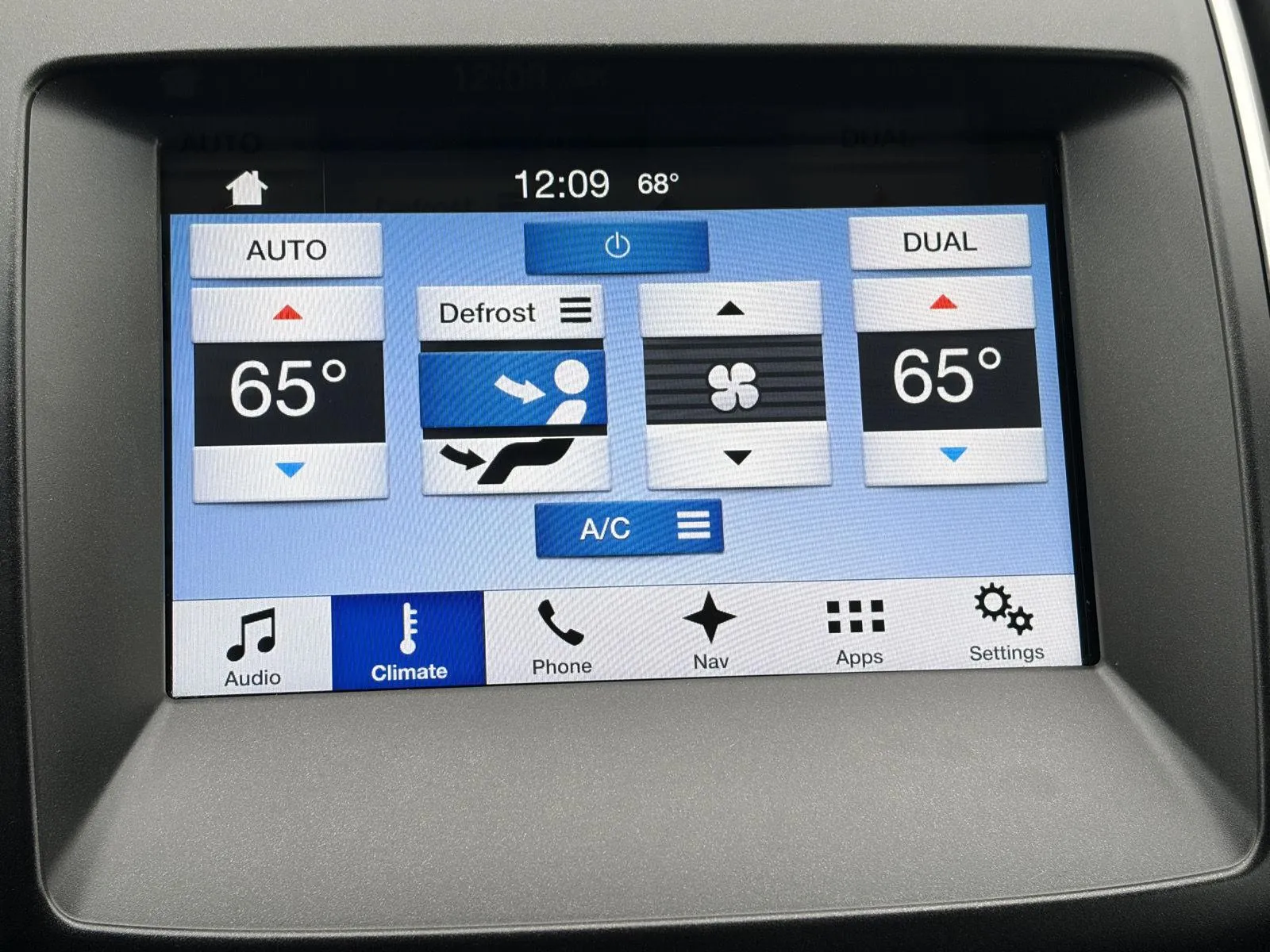 Ford Edge photo 19