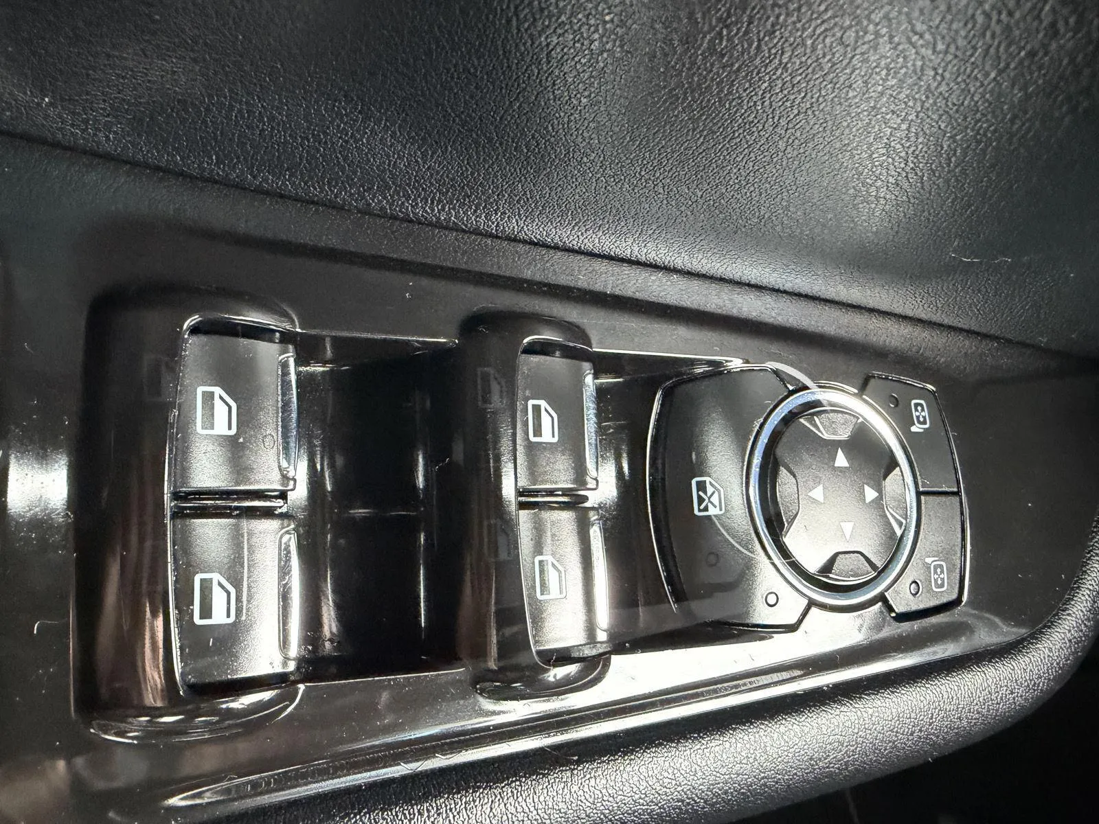 Ford Edge photo 26