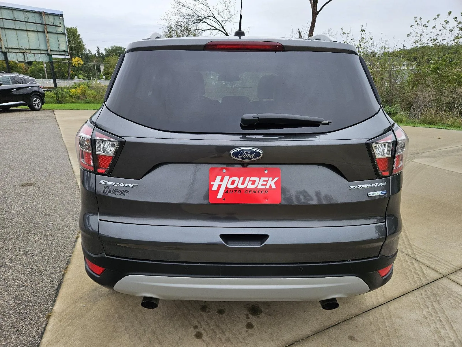 Ford Escape photo 7