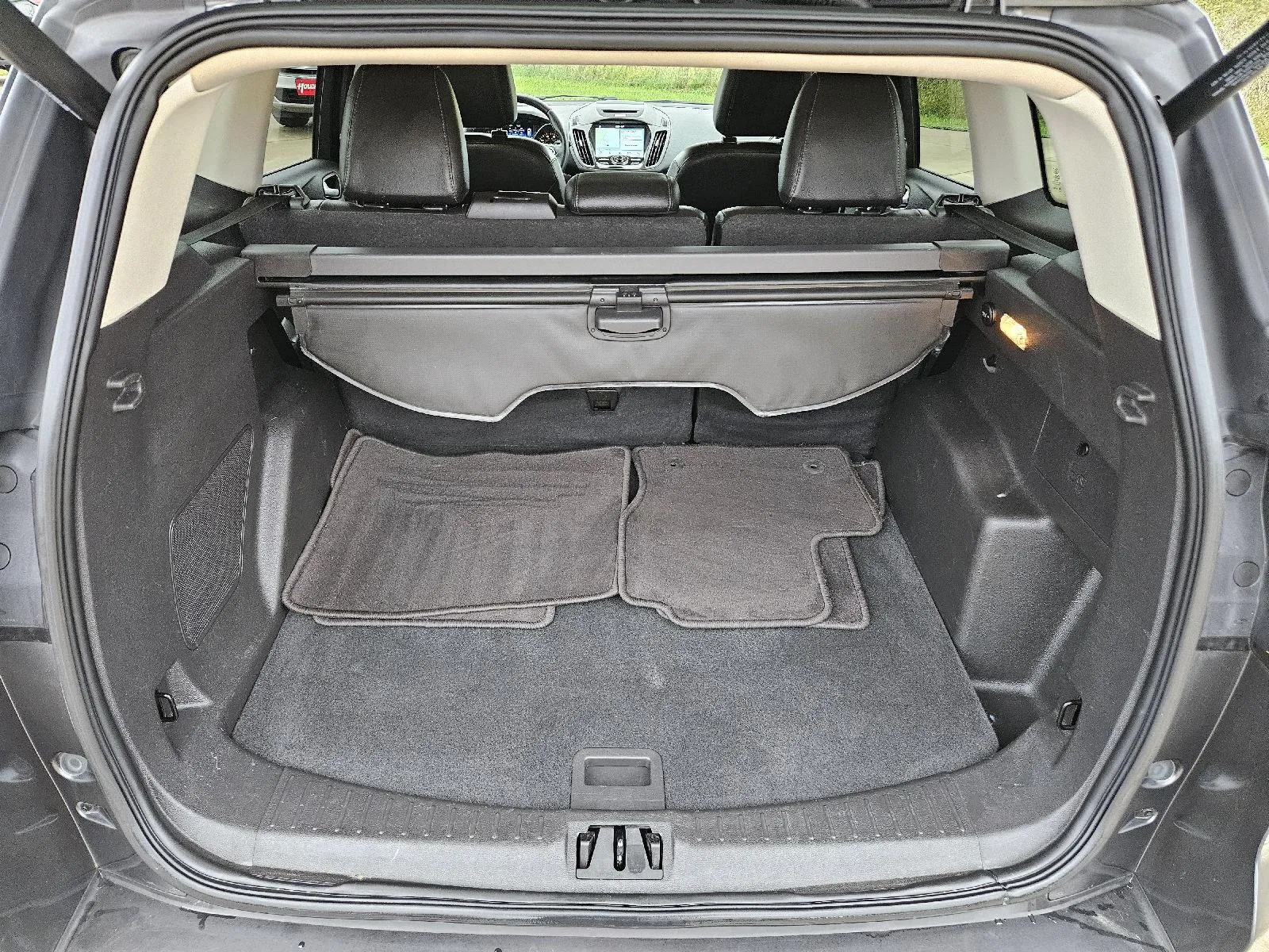 Ford Escape photo 20
