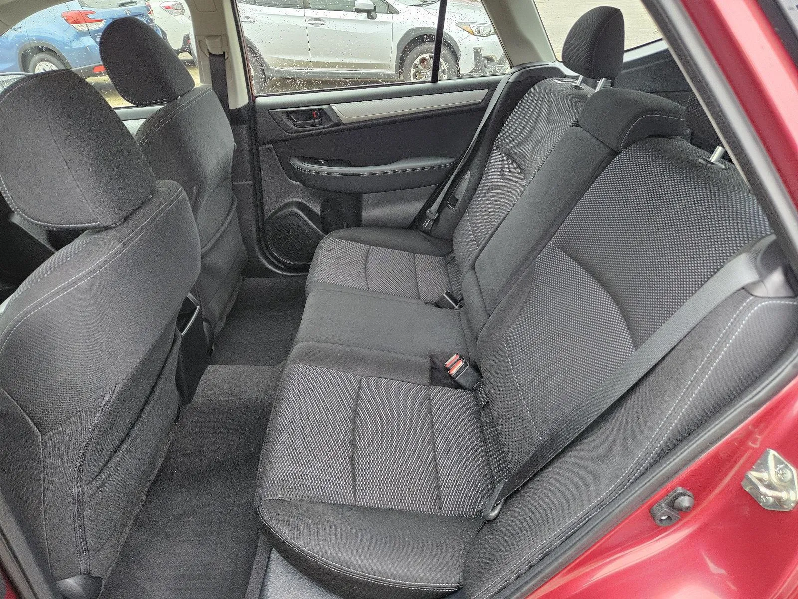 Subaru Outback photo 19