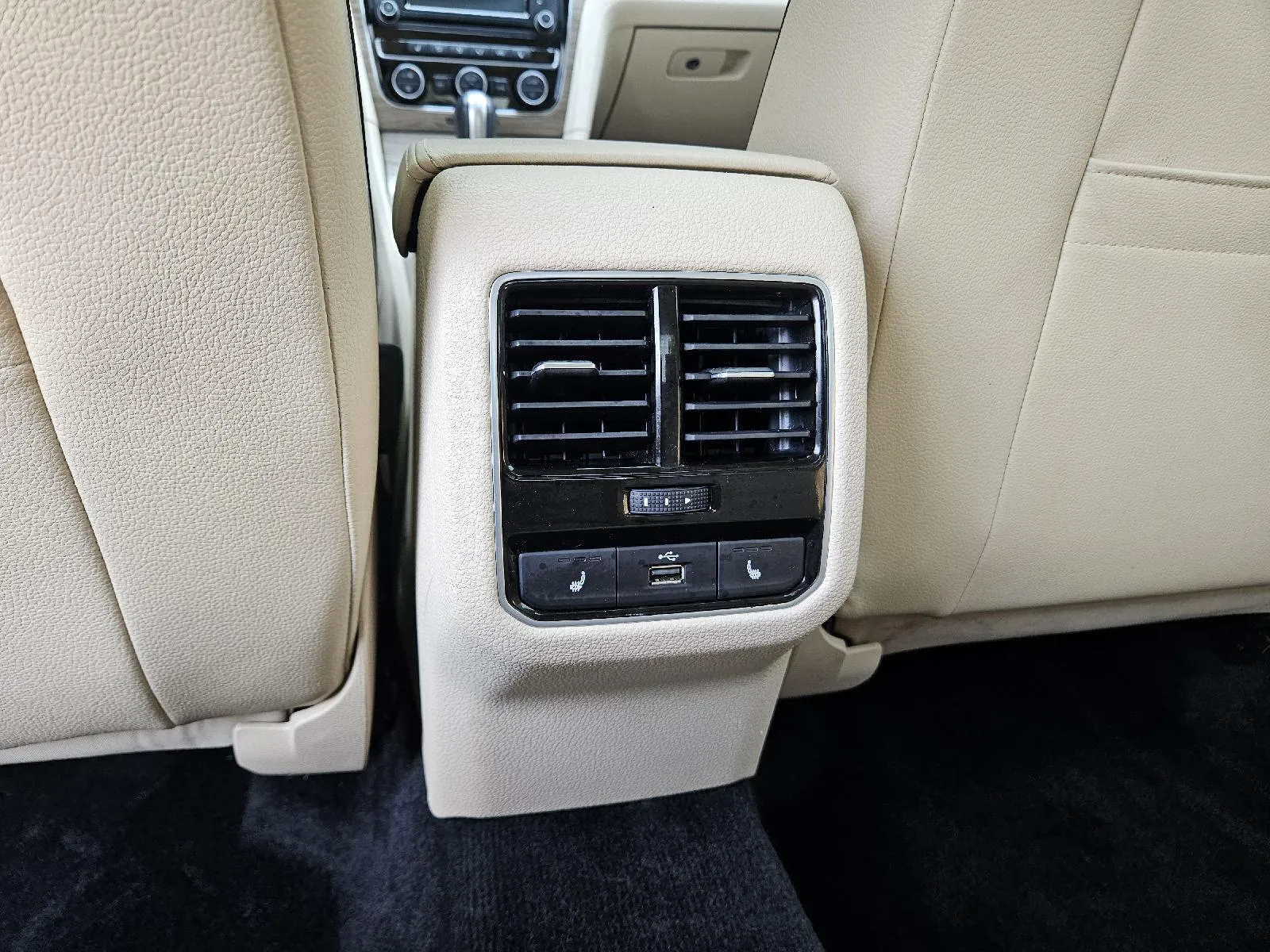 Volkswagen Passat photo 17