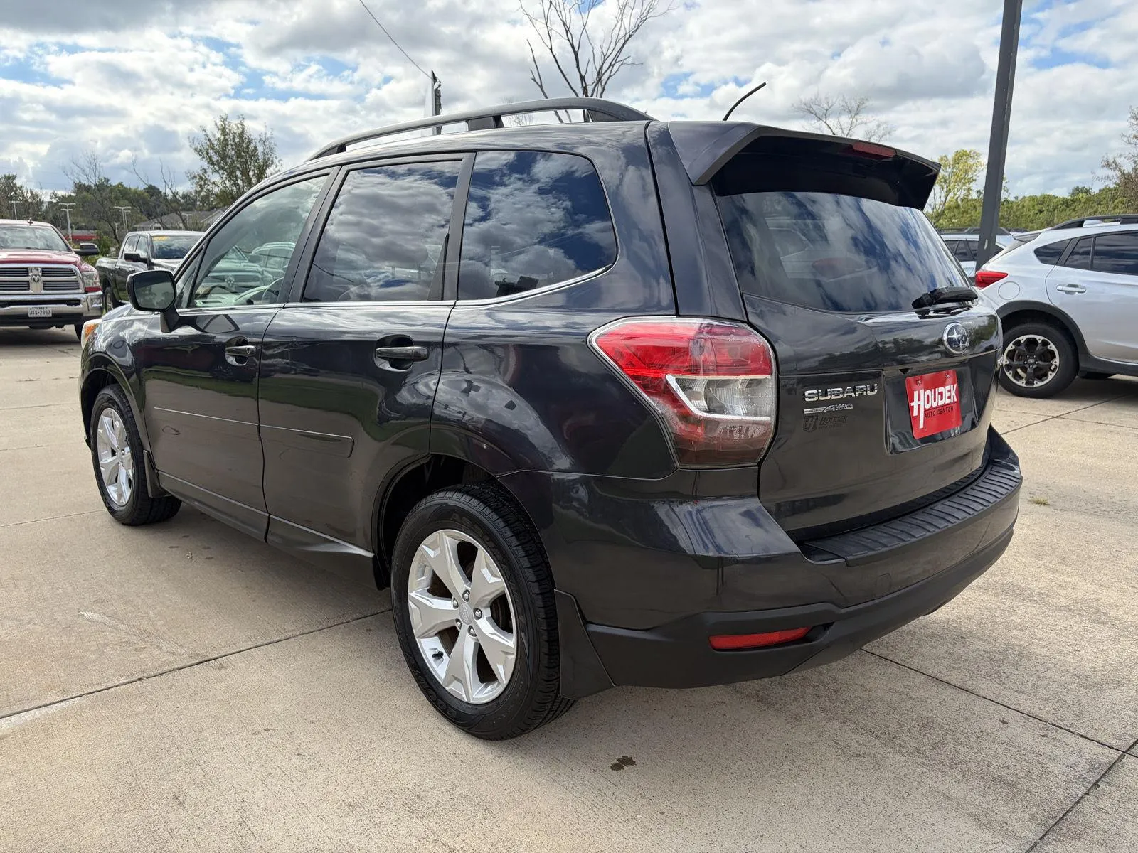 Subaru Forester photo 6