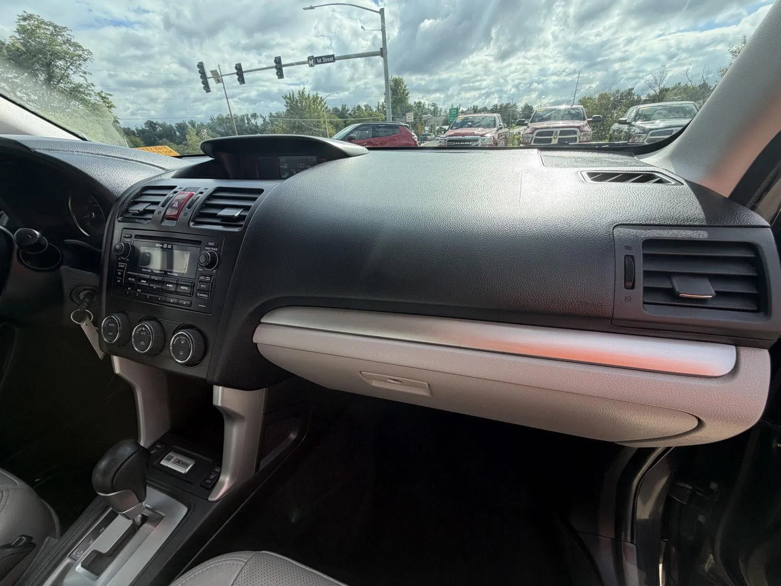 Subaru Forester photo 15