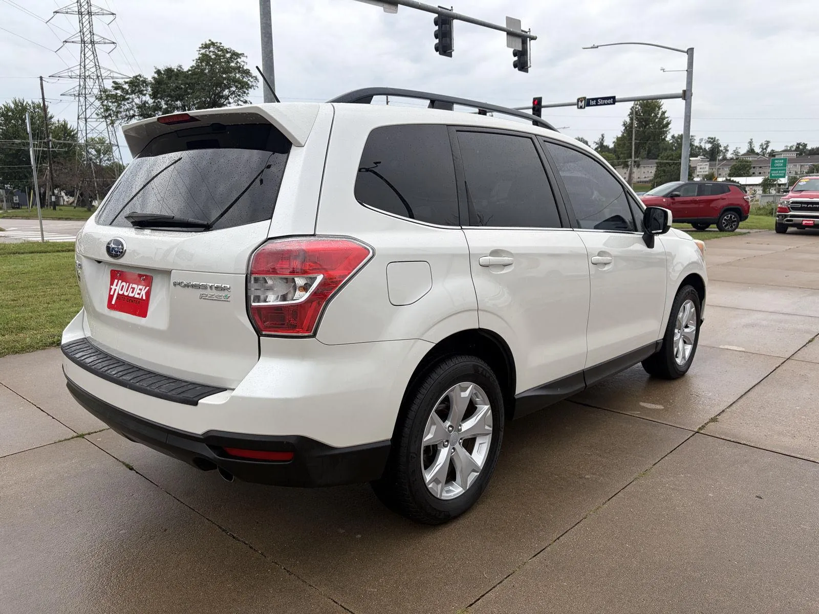 Subaru Forester photo 8