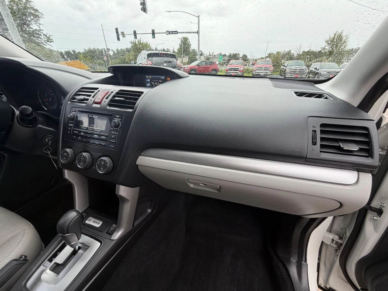 Subaru Forester photo 14