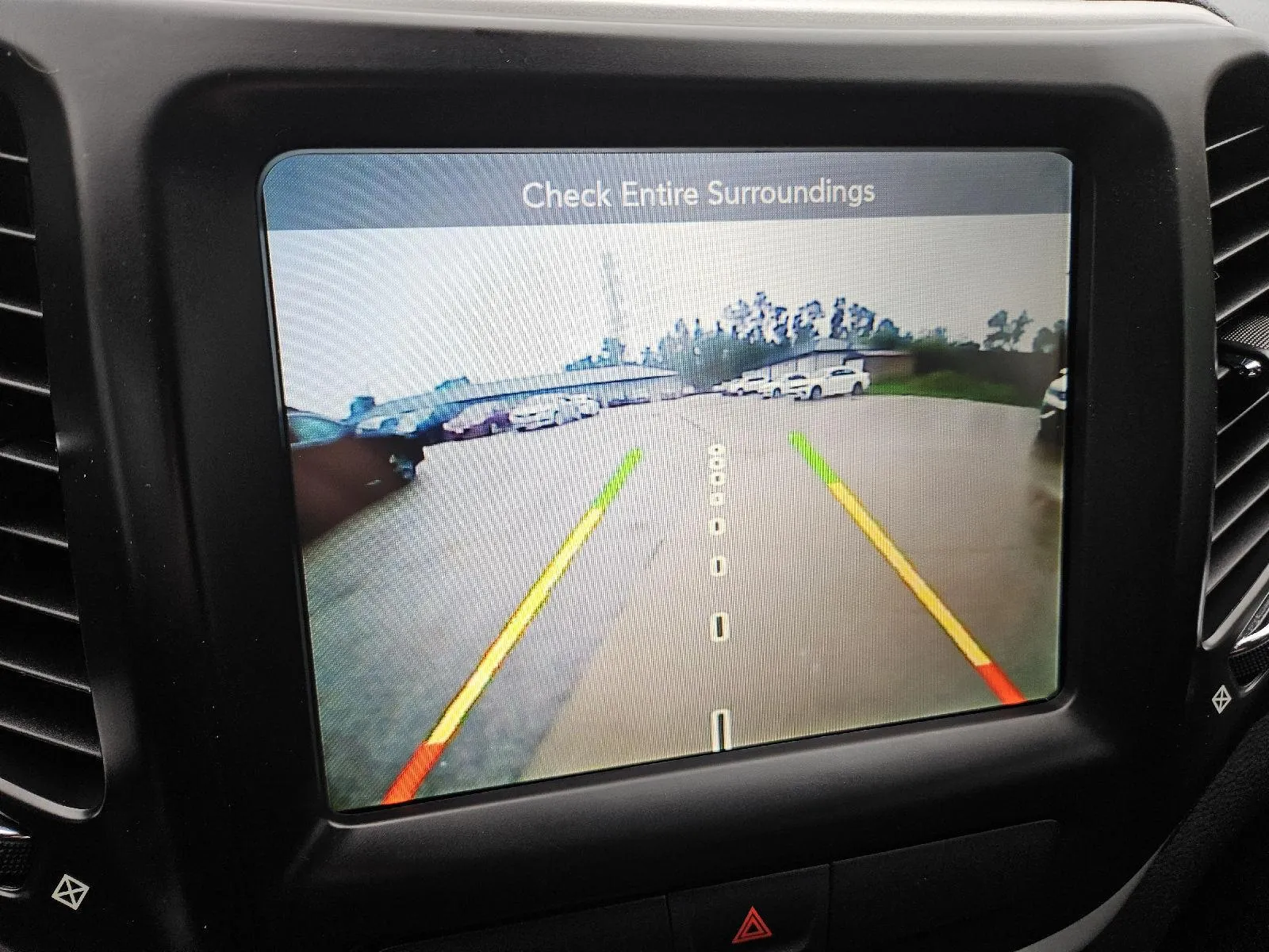 Jeep Cherokee photo 24