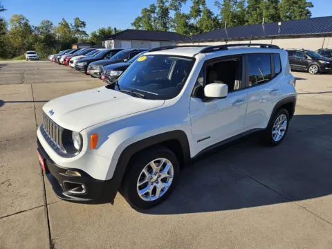 Photos of 2018 Jeep Renegade Latitude for sale in Marion, IA at Houdek Auto Center