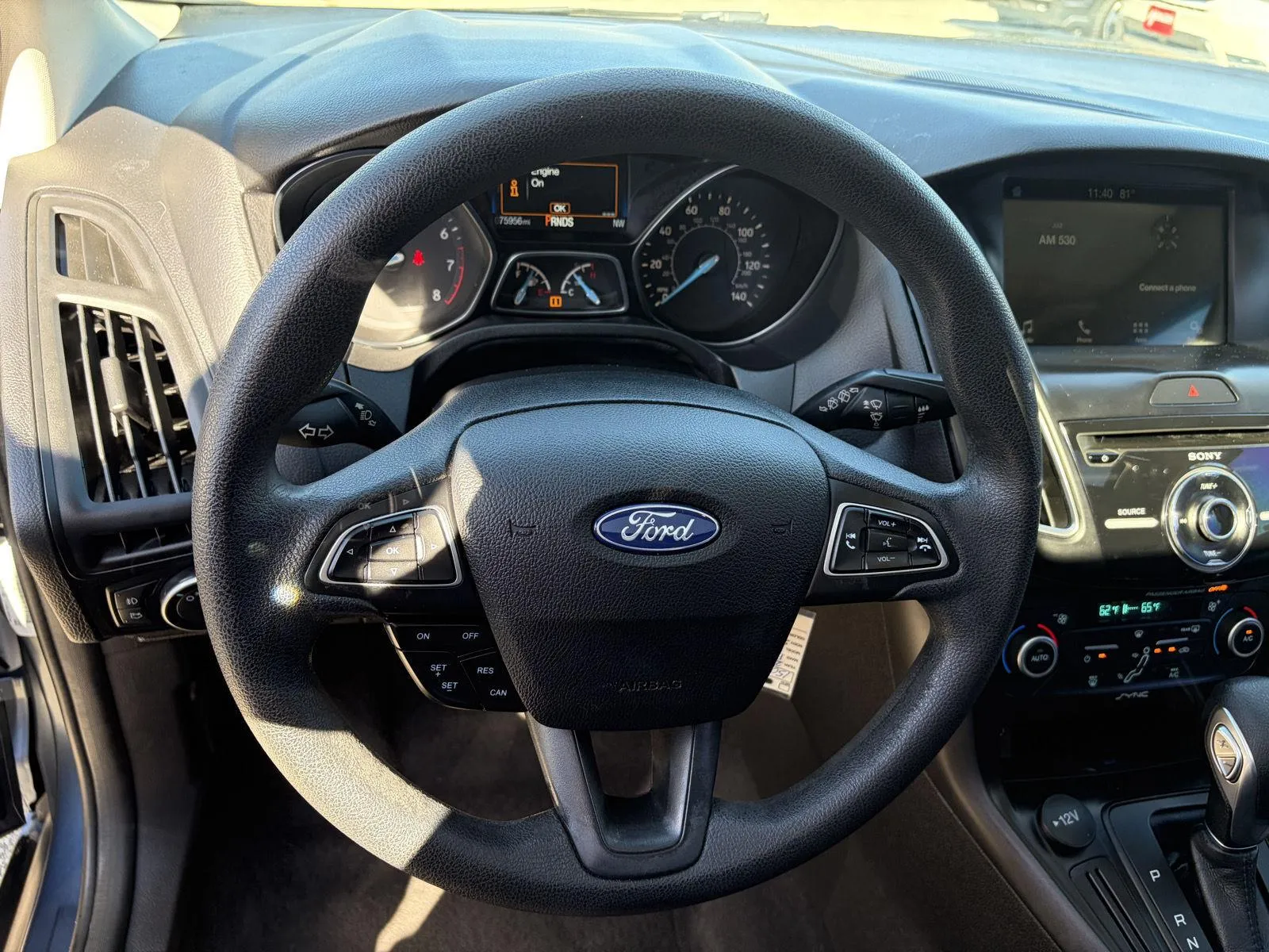 Ford Focus photo 12