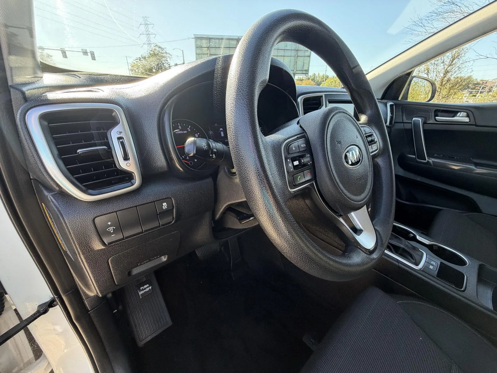 Kia Sportage photo 12