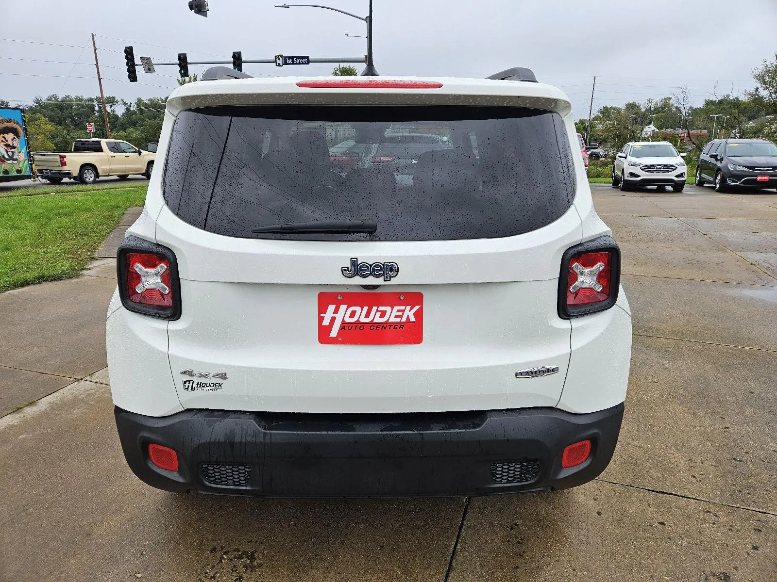 Jeep Renegade photo 7