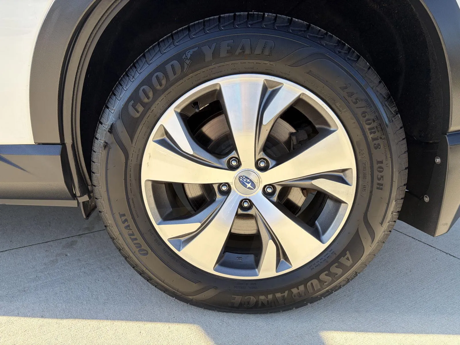 Subaru Ascent photo 9