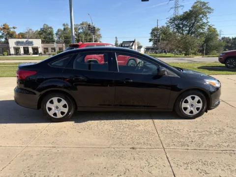 More photos of 2018 Ford Focus S at Houdek Auto Center, IA