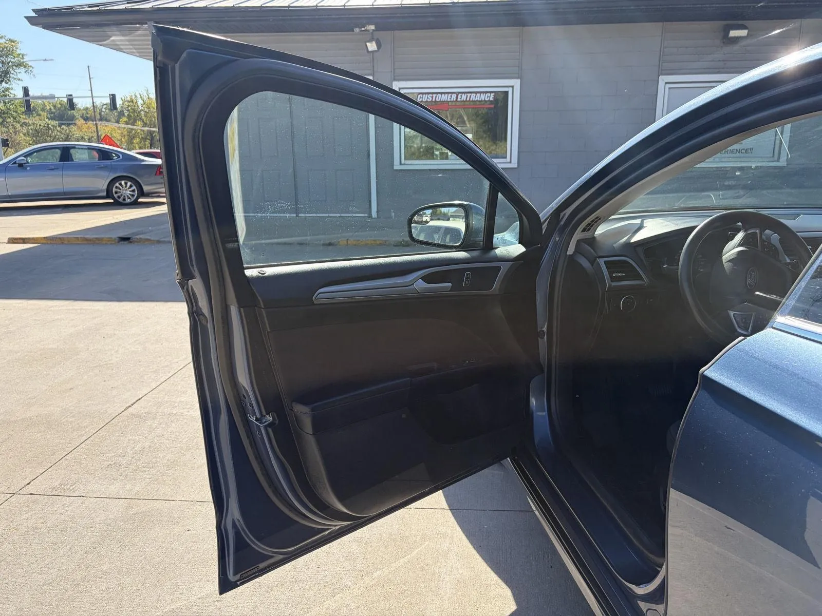 Ford Fusion photo 11