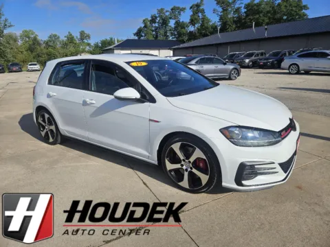 White 2019 Volkswagen Golf GTI S for sale in Marion, IA