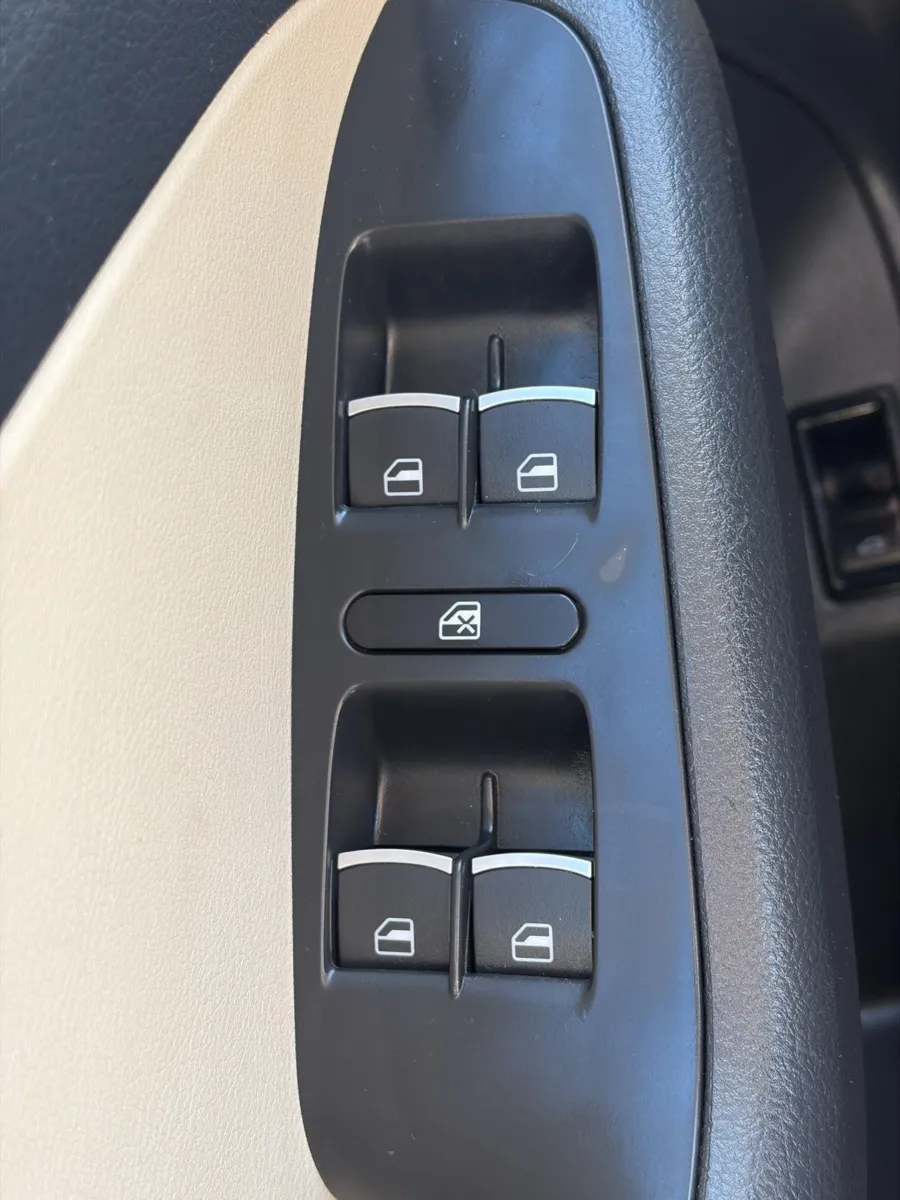 Volkswagen Jetta photo 28