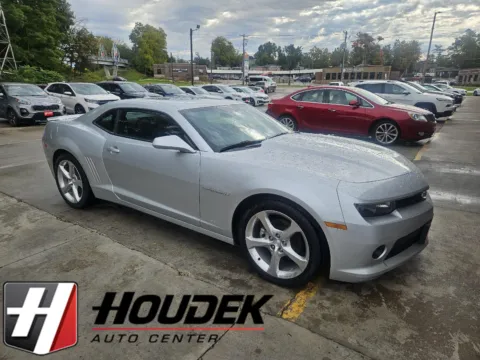 Silver 2014 Chevrolet Camaro LT for sale in Marion, IA