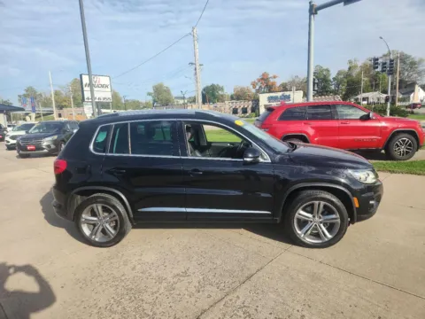 More photos of 2017 Volkswagen Tiguan Sport at Houdek Auto Center, IA