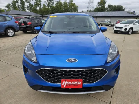 Photos of 2020 Ford Escape SE for sale in Marion, IA at Houdek Auto Center