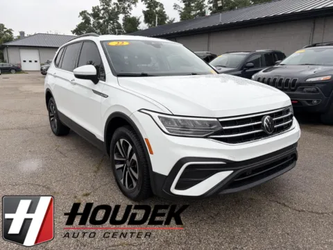 White 2022 Volkswagen Tiguan S for sale in Marion, IA