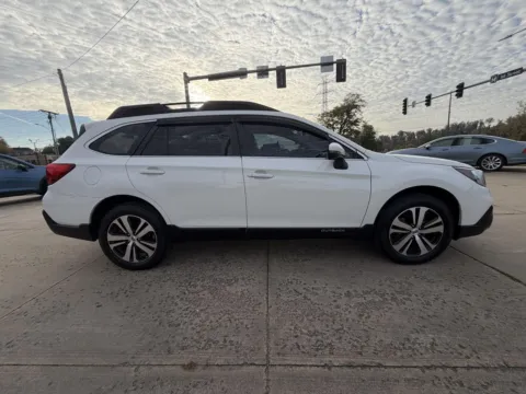 More photos of 2019 Subaru Outback Limited at Houdek Auto Center, IA
