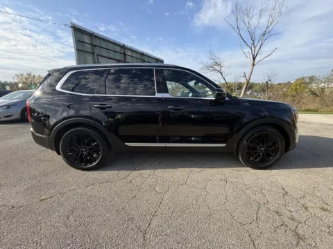 More photos of 2021 Kia Telluride SX at Houdek Auto Center, IA