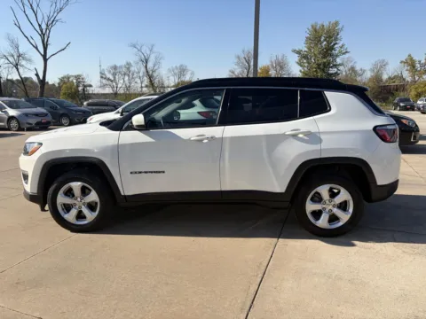 More photos of 2019 Jeep Compass Latitude at Houdek Auto Center, IA