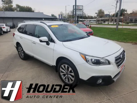 White 2017 Subaru Outback Touring for sale in Marion, IA