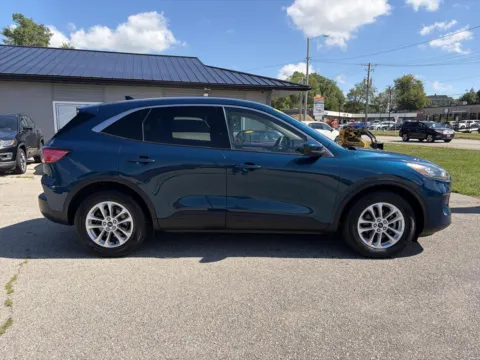 More photos of 2020 Ford Escape SE at Houdek Auto Center, IA