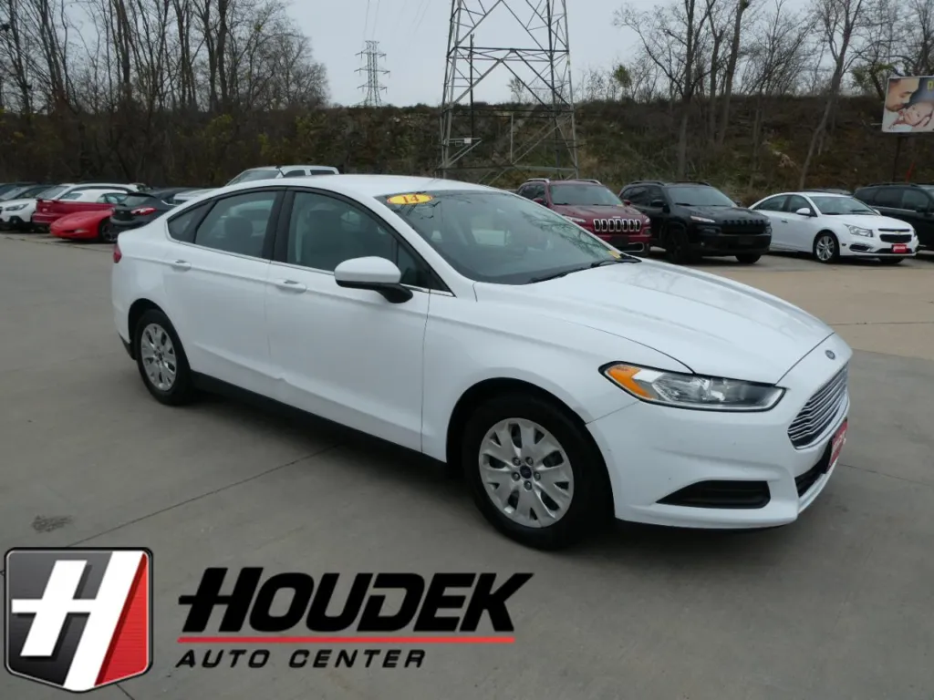2014 Ford Fusion S For Sale