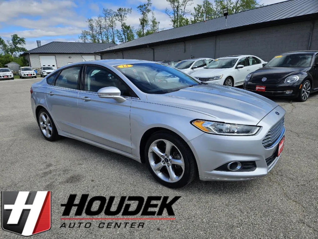 2014 Ford Fusion SE for sale in Marion, IA
