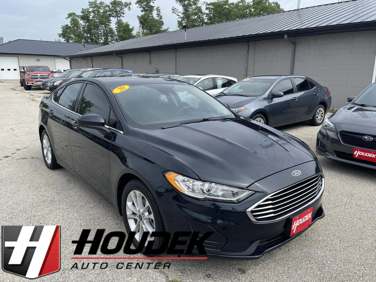 Blue 2020 Ford Fusion SE for sale in Marion, IA