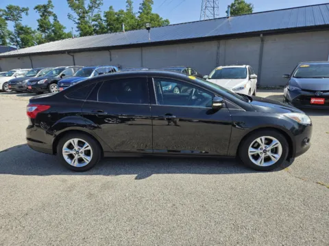 More photos of 2014 Ford Focus SE at Houdek Auto Center, IA