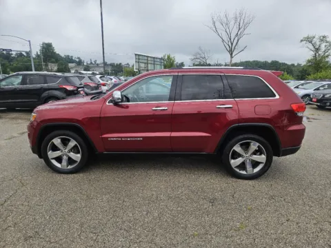 More photos of 2014 Jeep Grand Cherokee Limited at Houdek Auto Center, IA