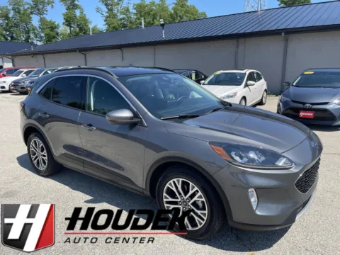 Gray 2022 Ford Escape SEL for sale in Marion, IA