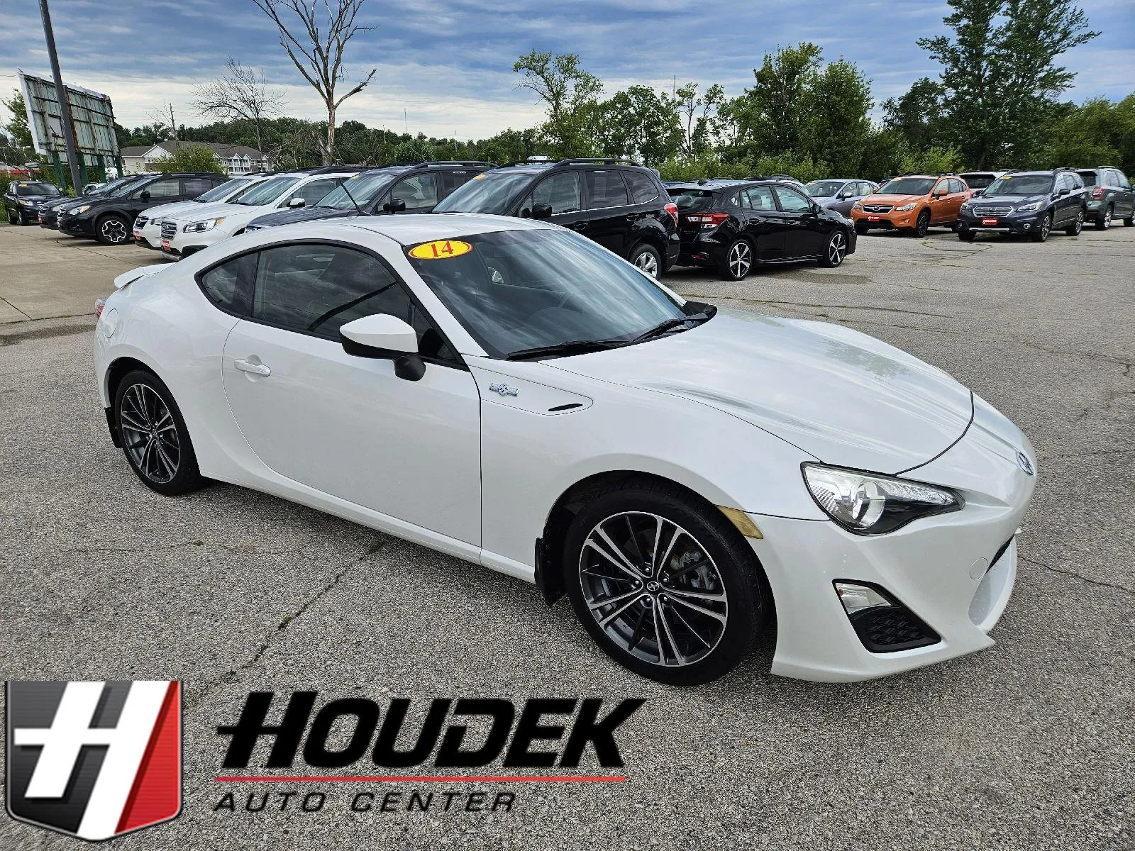 White 2014 Scion FR-S Monogram for sale in Marion, IA