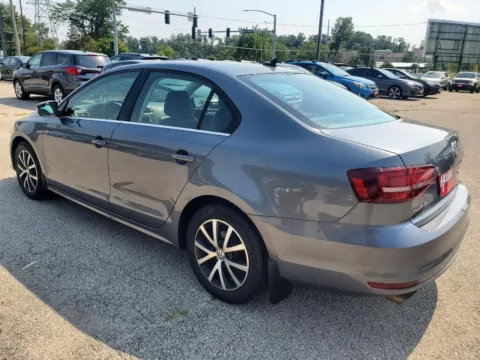 More photos of 2017 Volkswagen Jetta 1.4T SE at Houdek Auto Center, IA