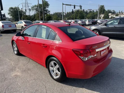 More photos of 2016 Chevrolet Cruze Limited LT at Houdek Auto Center, IA