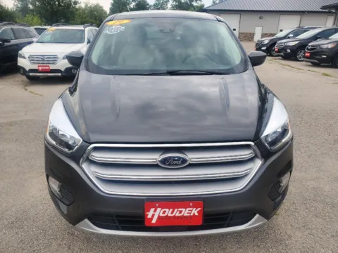 Photos of 2019 Ford Escape SE for sale in Marion, IA at Houdek Auto Center