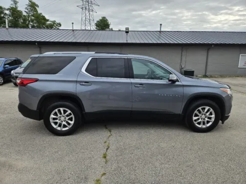 More photos of 2018 Chevrolet Traverse LT Cloth at Houdek Auto Center, IA