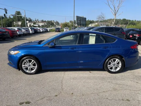 More photos of 2018 Ford Fusion SE at Houdek Auto Center, IA