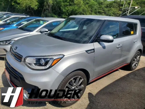 Silver 2019 Kia Soul ! for sale in Marion, IA