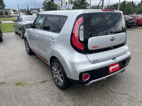 More photos of 2019 Kia Soul ! at Houdek Auto Center, IA