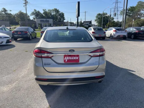 More photos of 2017 Ford Fusion SE at Houdek Auto Center, IA