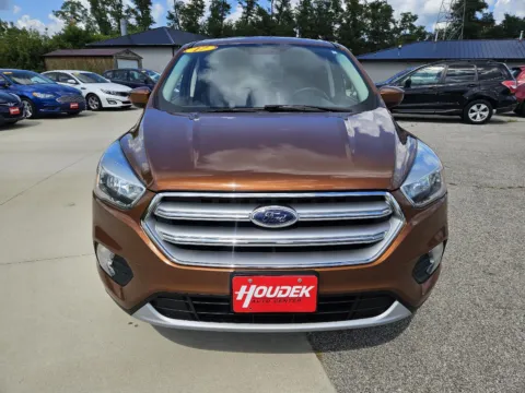 Photos of 2017 Ford Escape SE for sale in Marion, IA at Houdek Auto Center
