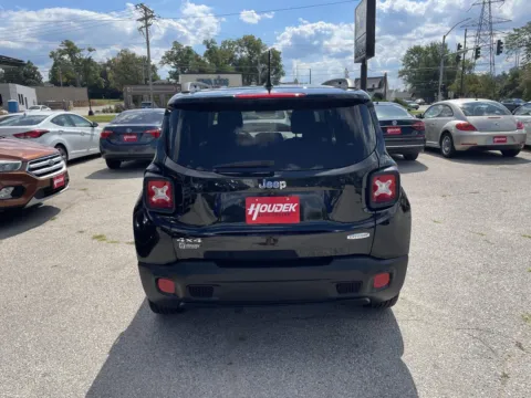 More photos of 2016 Jeep Renegade Latitude at Houdek Auto Center, IA