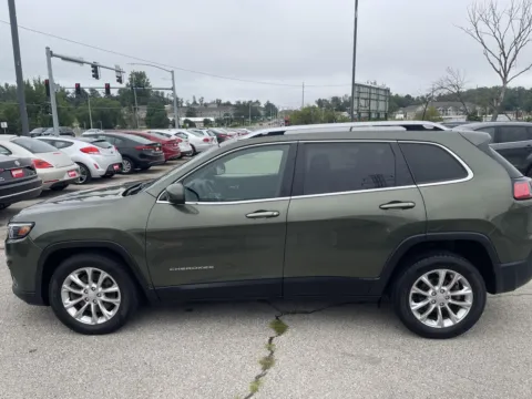 Photos of 2019 Jeep Cherokee Latitude for sale in Marion, IA at Houdek Auto Center