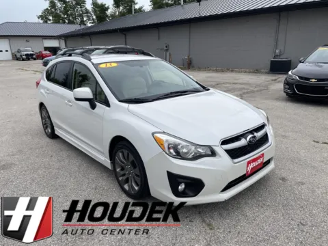 White 2013 Subaru Impreza Wagon 2.0i Sport Premium for sale in Marion, IA
