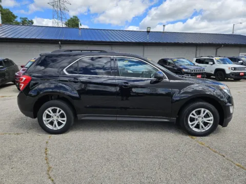 More photos of 2017 Chevrolet Equinox LT at Houdek Auto Center, IA